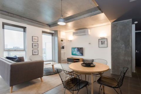 Luxury East Melbourne Apartment - Tourism Brisbane 0