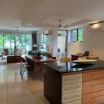 Beach House Apartment 1 - Tourism Brisbane 0