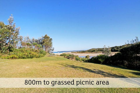 Sea Shell Chalet At Berrara Chalet - Tourism Brisbane 5