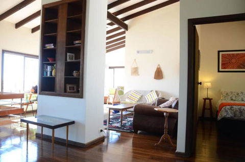 Barrels Beach House 28 Dulconghi Street - Tourism Brisbane 5