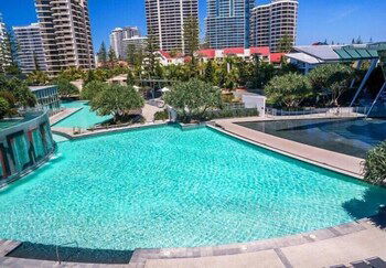 Private Apartments At Q1 - Tourism Brisbane 1