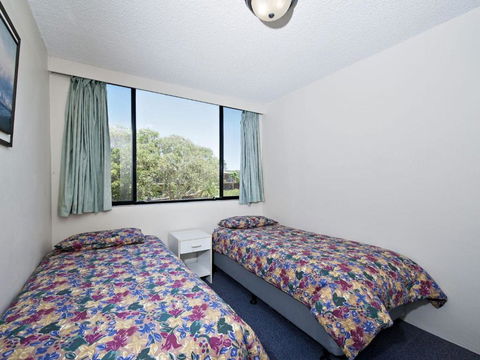 Weatherly Close Ocean Shores Unit 07 27 - Tourism Brisbane 2