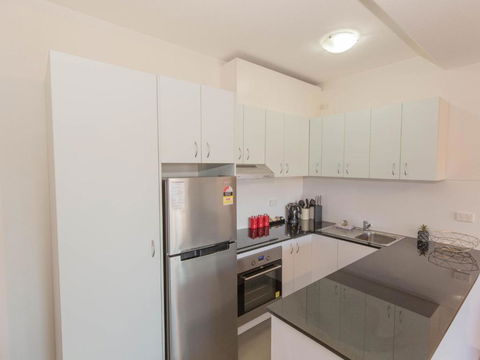 Kooringa 1 / 8 Townsend Street - Tourism Brisbane 2
