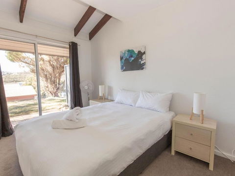 Kooringa 1 / 8 Townsend Street - Tourism Brisbane 6
