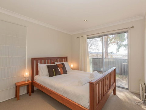 Aspect 1 / 8a Poly Cow Lane - Brisbane Tourism 1