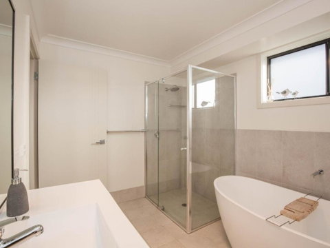 Bedrock 11 Twynam Street Jindabyne - Brisbane Tourism 5