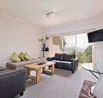 Beloka 2 / 10 Beloka Close Jindabyne - Brisbane Tourism