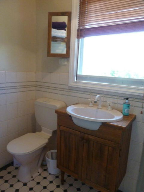 Lilys By The Lake Raymond Island Accommodation - Tourism Brisbane 6