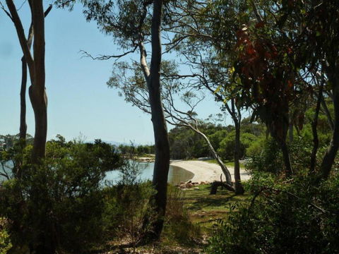 Lilys By The Lake Raymond Island Accommodation - Tourism Brisbane 4
