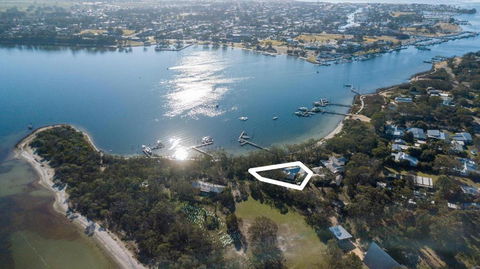Lilys By The Lake Raymond Island Accommodation - Tourism Brisbane 5