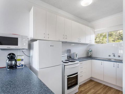 Bella Vista Unit 20 / 19 Shoal Bay Road - Tourism Brisbane 6