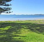 15 Kanangra 39 Soldiers Point Road fantastic unit right on the water - Brisbane Tourism