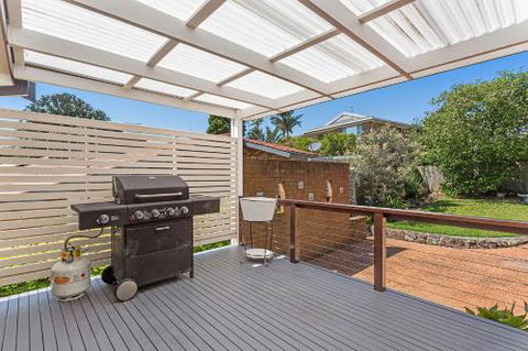 Soldiers Point Spectacular - Brisbane Tourism 1