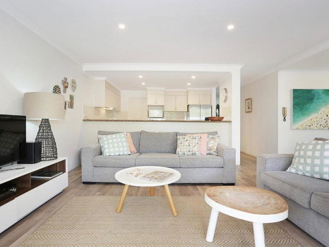 Solaris 4 - Tourism Brisbane 6