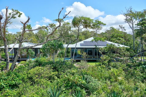 The Bungalows - Brisbane 4u 0