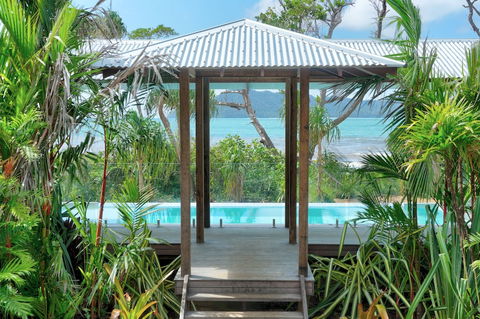 The Bungalows - Brisbane 4u 1