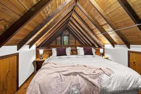 NUNGAROO COTTAGE - Tourism Brisbane 4