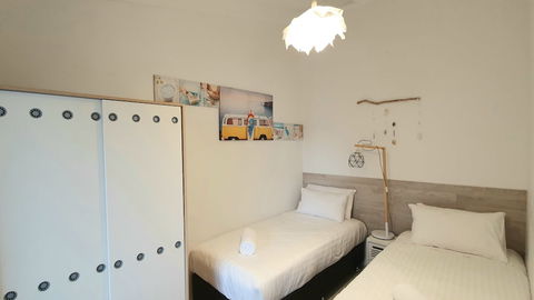 West Beach Lagoon 210 - Amazing Views - Tourism Brisbane 6