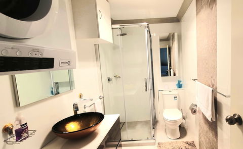 West Beach Lagoon 210 - Amazing Views - Tourism Brisbane 5