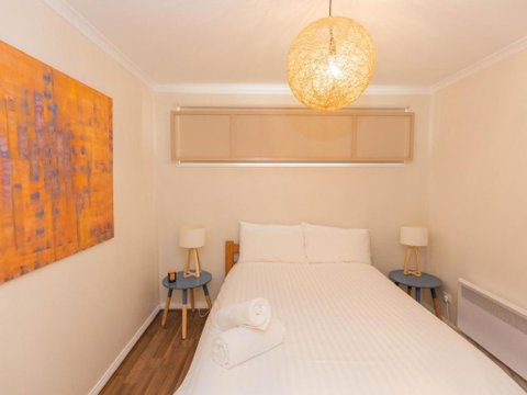 Wendaleigh 5 / 26 Clyde Street - Brisbane Tourism 6