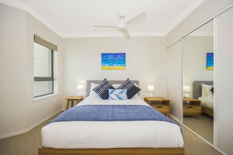 Breakers 2/12 - Tourism Brisbane 6