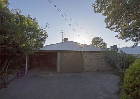 LOCKINGTON - Tourism Brisbane 2