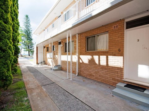 Beachside Shoal Bay Unit 6 - Tourism Brisbane 3
