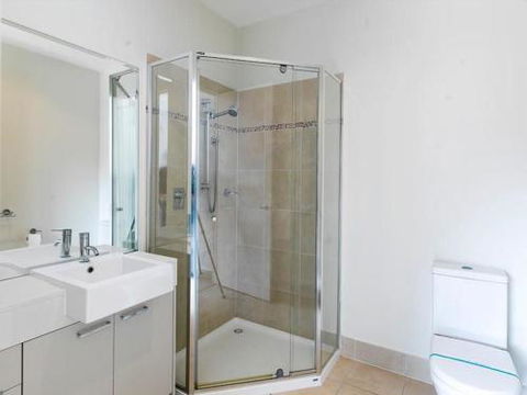 ONE LEVEL At BROADBEACH RESORT - Brisbane 4u 3