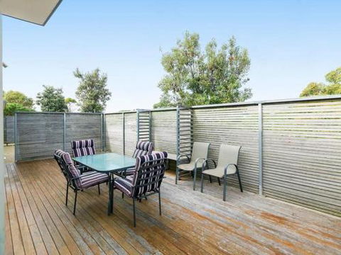 ONE LEVEL At BROADBEACH RESORT - Brisbane 4u 1