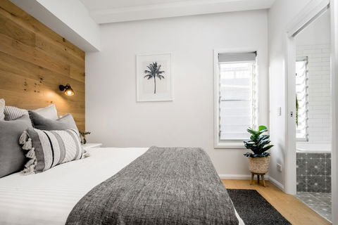 A PERFECT STAY Luxe & Bloom - Brisbane Tourism 0