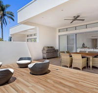 Soldiers Point Style  Sophistication - Brisbane Tourism