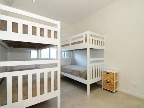 BEACH RETREAT At PALM COVE - Brisbane 4u 5