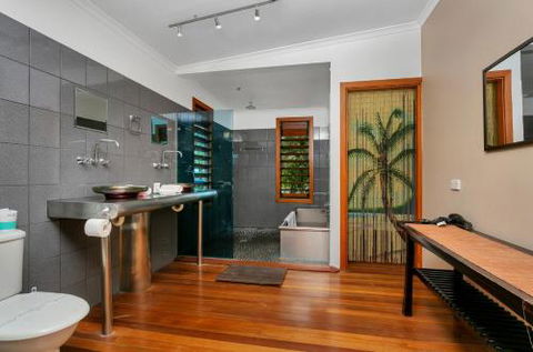 SANTORINIatPALM COVE - Brisbane 4u 3
