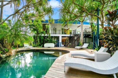 SANTORINIatPALM COVE - Brisbane 4u 0