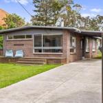 BADENOCH - Tourism Brisbane 0