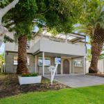 SANTORINI BEACH HOUSE SAFETY BEACH - Tourism Brisbane 0