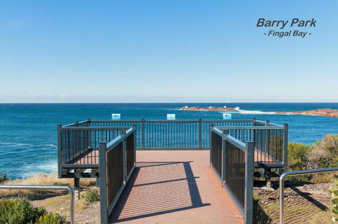 Sounds Of Sunshine 1 Upstairs Half Of House - Tourism Brisbane 2