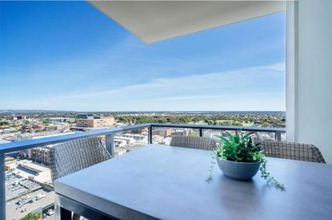 A Cut Above The West Pool Rooftop Bar Gym Wifi - Brisbane 4u 1