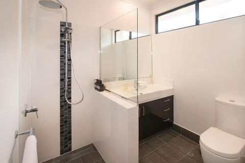 Wharfedale - Tourism Brisbane 4