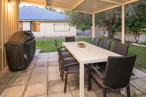 Snoozeaway - Tourism Brisbane 1