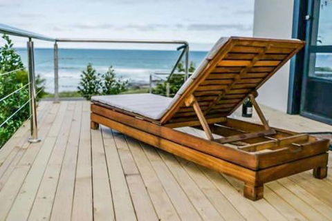MAVI BEACH HOUSE Beachfront Wifi Views - Tourism Brisbane 5