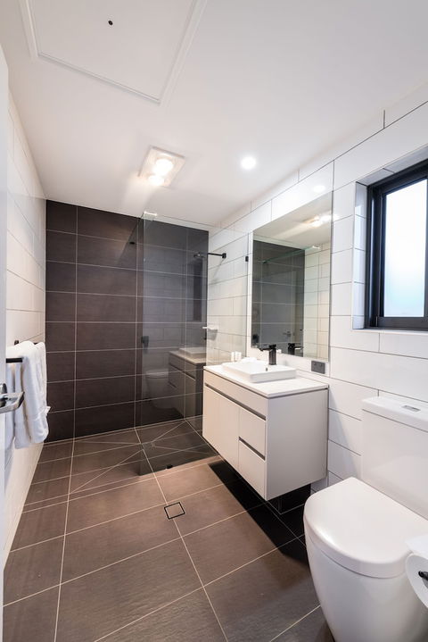 Avenue Motel Apartments - Tourism Brisbane 4