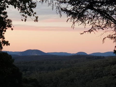 NEW Winston Cottage Leura Views & Location - Tourism Brisbane 0