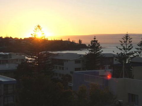 Unit 5 Sanctuary Shores Kings Beach Free Wifi! - Tourism Brisbane 2