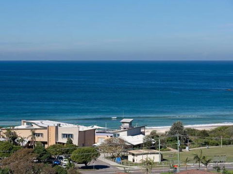 Venabu On Garuwa 20 Garuwa Street Spectacular House With Fabulous Views - Brisbane 4u 2