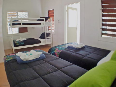 Great Northern Beach House - Brisbane Tourism 6