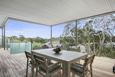 Lansdowne Villa - Brisbane Tourism 5