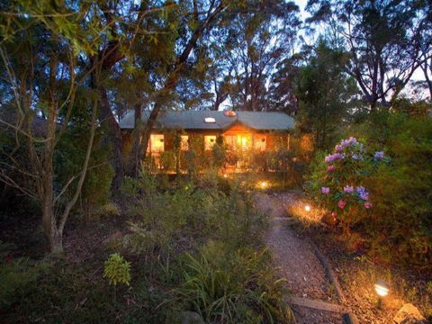 Canyon Cottage - Brisbane Tourism 5