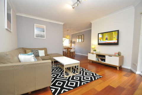 Parramatta Lennox 2 Bedroom - Tourism Brisbane 7