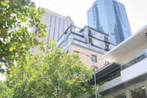 LUCY Laneway Art Fed Square Bars & Flinderst St. Station - Tourism Brisbane 0